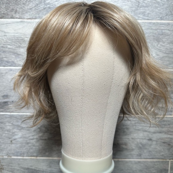 Rene of Paris- Joss - Picture 2 of 8